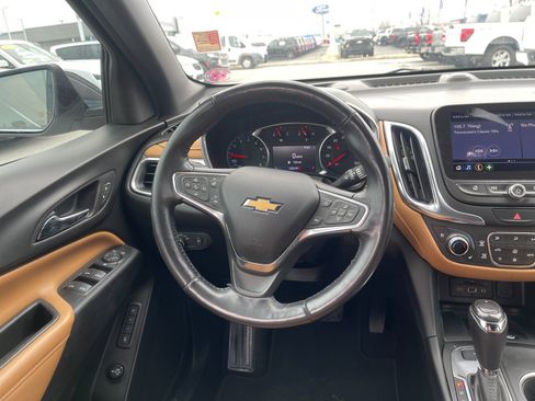 Used 2019 Chevrolet Equinox Premier image 16