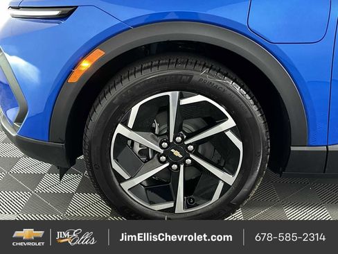 New 2026 Chevrolet Equinox EV LT image 62