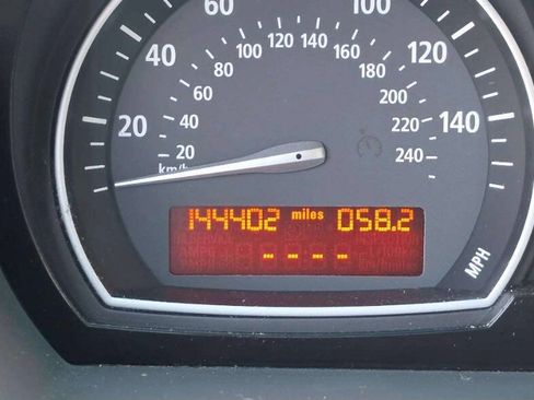 Used 2004 BMW X3 3.0i AWD/4WD image 10