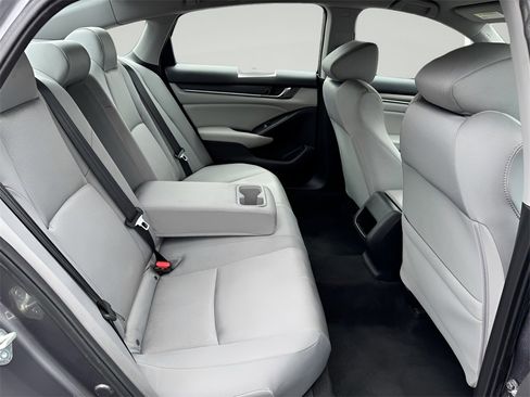 Used 2020 Honda Accord LX image 16