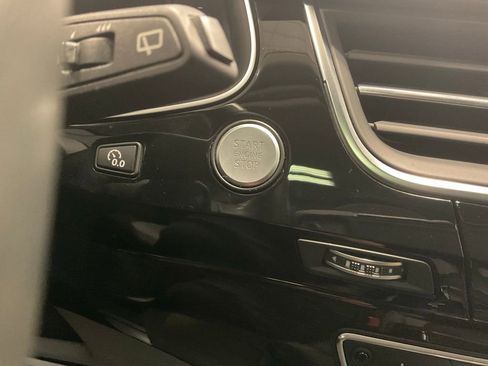 Used 2018 Audi Q7 3.0T Prestige image 15