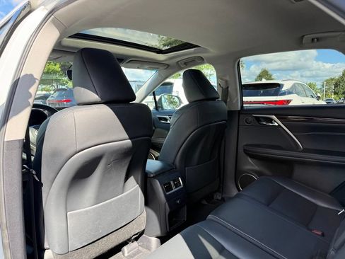 Used 2018 Lexus RX 350 AWD w/ Premium Package image 16