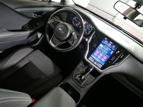 Used 2020 Subaru Outback Premium AWD/4WD image 9