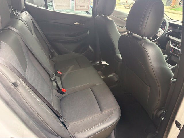 Used 2024 Buick Encore GX Preferred AWD/4WD image 21
