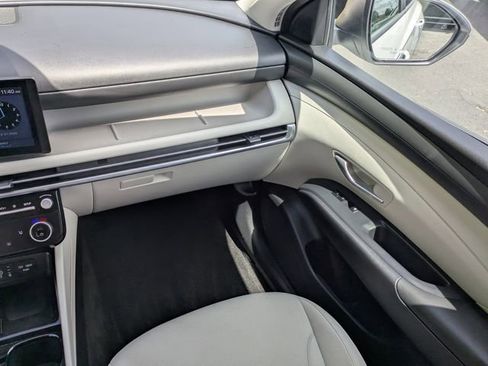 Used 2025 Hyundai Tucson SEL image 18