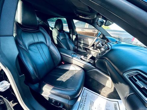Used 2017 Maserati Ghibli w/ Sport Package image 15