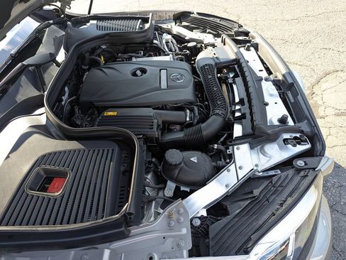 Used 2019 Mercedes-Benz GLC 300 4MATIC image 46