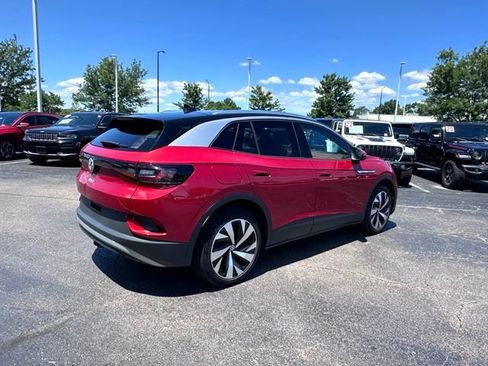 Used 2021 Volkswagen ID.4 Pro S w/ Gradient Package AWD/4WD image 14