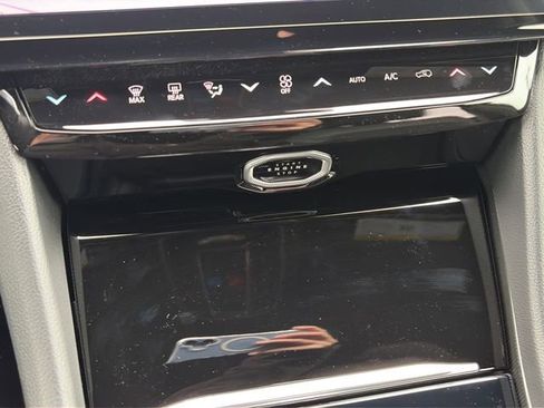 New 2026 Jeep Grand Cherokee Laredo image 32