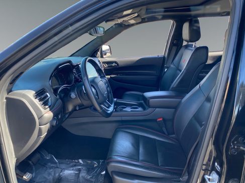 Used 2025 Dodge Durango GT AWD/4WD image 9