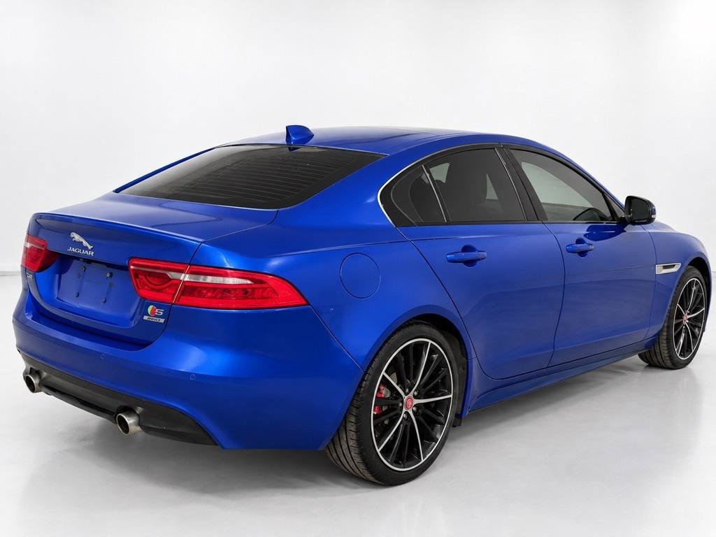Used 2018 Jaguar XE S AWD/4WD image 3