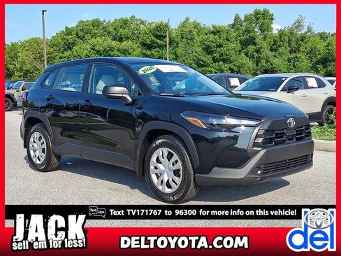 Certified 2026 Toyota Corolla Cross L FWD image 1