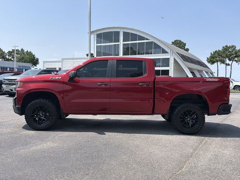 Used 2021 Chevrolet Silverado 1500 Custom Trail Boss AWD/4WD image 9