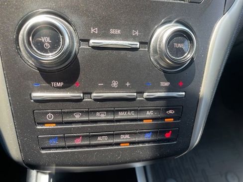 Used 2019 Lincoln MKC Reserve w/ MKC Climate Package FWD image 41
