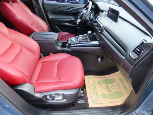 Used 2023 MAZDA CX-9 Carbon Edition image 11