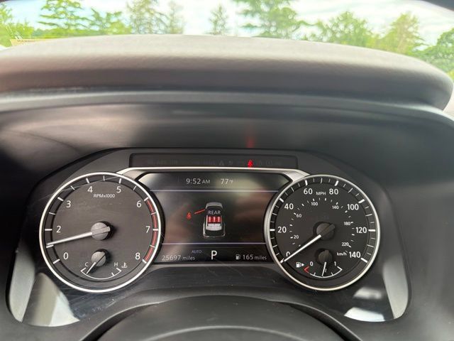 Used 2023 Nissan Rogue SL AWD/4WD image 28
