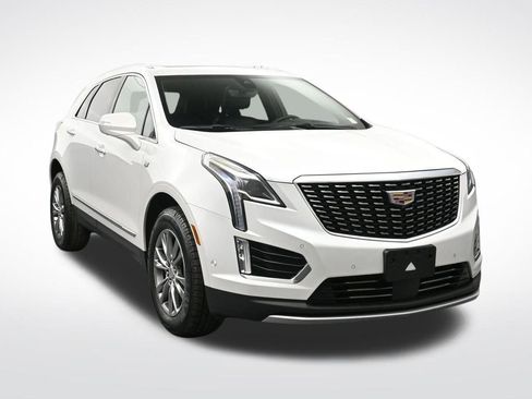 Certified 2023 Cadillac XT5 Premium Luxury w/ Technology Package AWD/4WD image 7