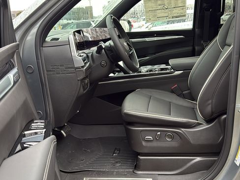 New 2026 Cadillac Escalade Sport w/ Touring Package image 8