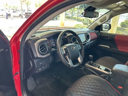 Used 2023 Toyota Tacoma SR5 image 6