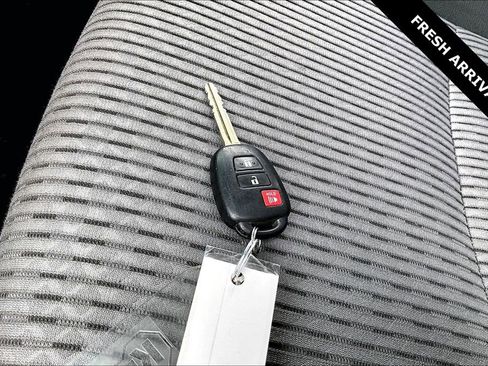 Used 2021 Toyota 4Runner SR5 RWD image 34