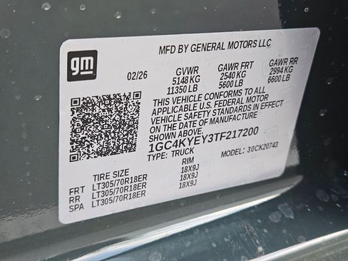 New 2026 Chevrolet Silverado 2500 ZR2 w/ LPO, Dark Essentials Package image 21