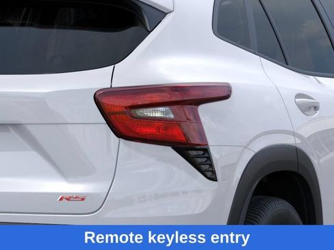 New 2026 Chevrolet Trax RS w/ Driver Confidence Package FWD image 12