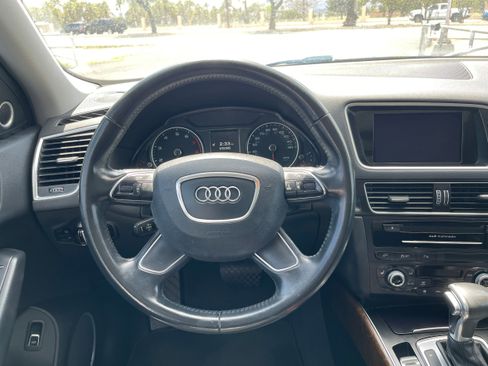 Used 2016 Audi Q5 2.0T Premium Plus w/ Technology Package image 13