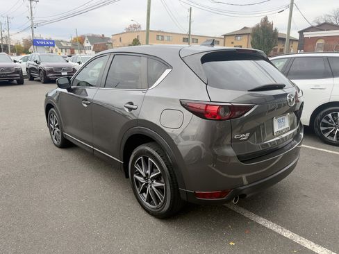 Used 2018 MAZDA CX-5 Touring w/ Preferred Equipment Package image 4
