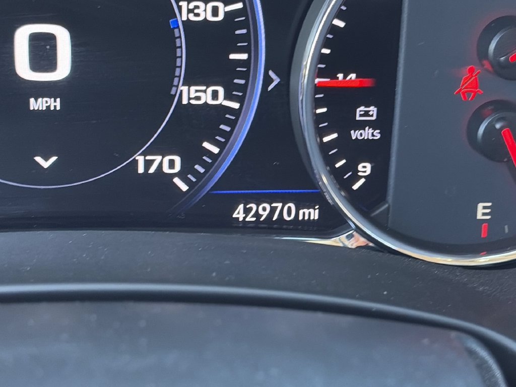 Used 2023 GMC Terrain Denali AWD/4WD image 18