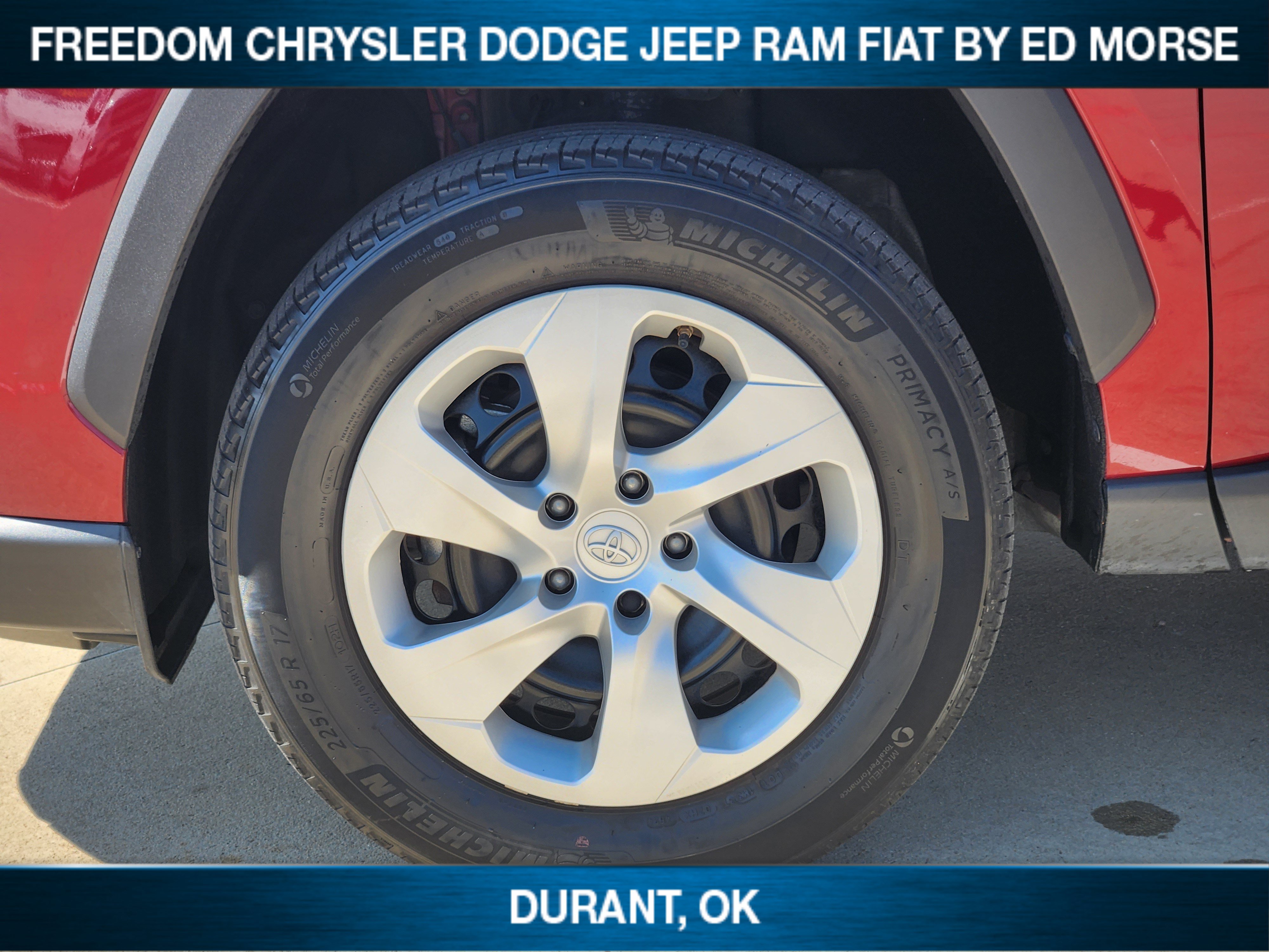 Used 2025 Toyota RAV4 LE FWD image 7