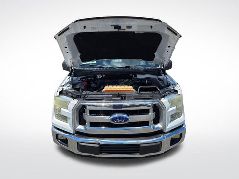 Used 2016 Ford F150 XLT image 13