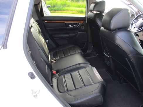 Certified 2019 Honda CR-V Touring image 15