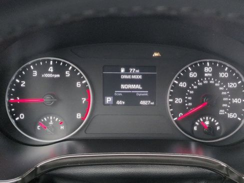 Used 2023 Kia Seltos EX image 14