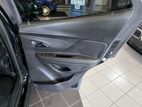Used 2021 Buick Encore Preferred w/ Safety Package II FWD image 17