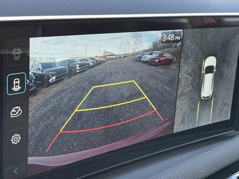 New 2025 Hyundai Tucson Limited image 17