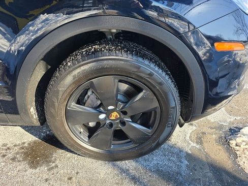 Used 2019 Porsche Cayenne AWD/4WD image 29