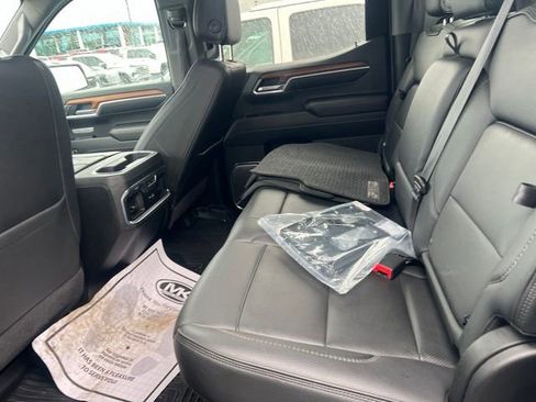Used 2022 GMC Sierra 1500 Denali w/ Denali Reserve Package AWD/4WD image 19