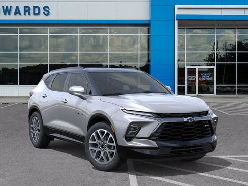 New 2026 Chevrolet Blazer RS w/ LPO, Floor Liner Package image 7