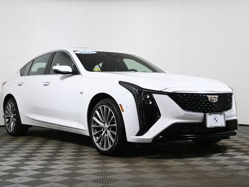 Used 2025 Cadillac CT5 Premium Luxury w/ Technology Package AWD/4WD image 9