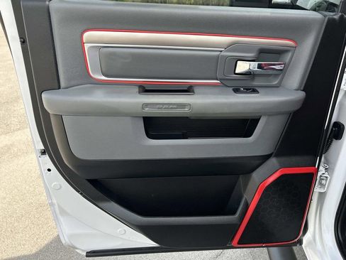 Used 2019 RAM 1500 Big Horn image 22