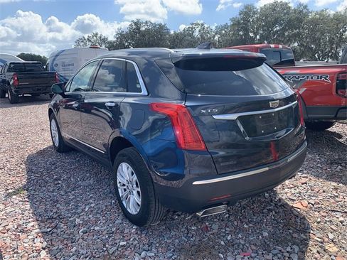 Used 2019 Cadillac XT5 FWD image 3