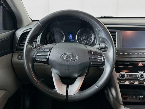 Used 2020 Hyundai Elantra Value Edition image 18