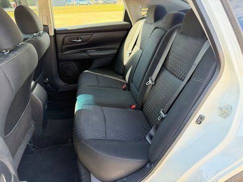 Used 2018 Nissan Altima 2.5 S w/ S Convenience Package image 13