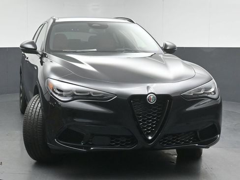 New 2025 Alfa Romeo Stelvio Sprint w/ Veloce Package image 2