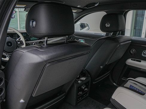New 2025 Rolls-Royce Ghost Black Badge image 40