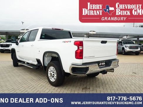 Used 2025 Chevrolet Silverado 2500 LT w/ Convenience Package AWD/4WD image 5