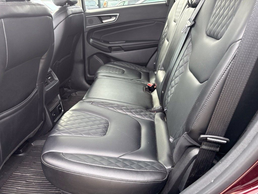 Used 2024 Ford Edge Titanium AWD/4WD image 27