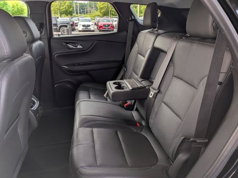 Used 2020 Chevrolet Blazer LT w/ Sound & Technology Package AWD/4WD image 24
