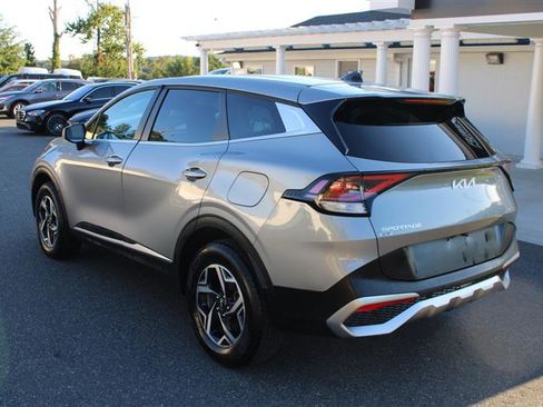 Used 2024 Kia Sportage LX image 6