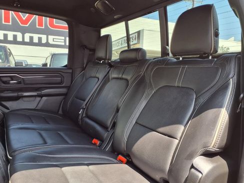 Used 2022 RAM 1500 Limited AWD/4WD image 16